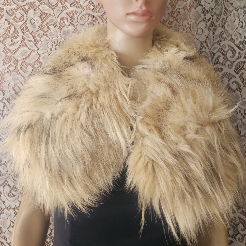 VTG Luxurious Beige 27" Winter Neck Warmer  Collar Scarf